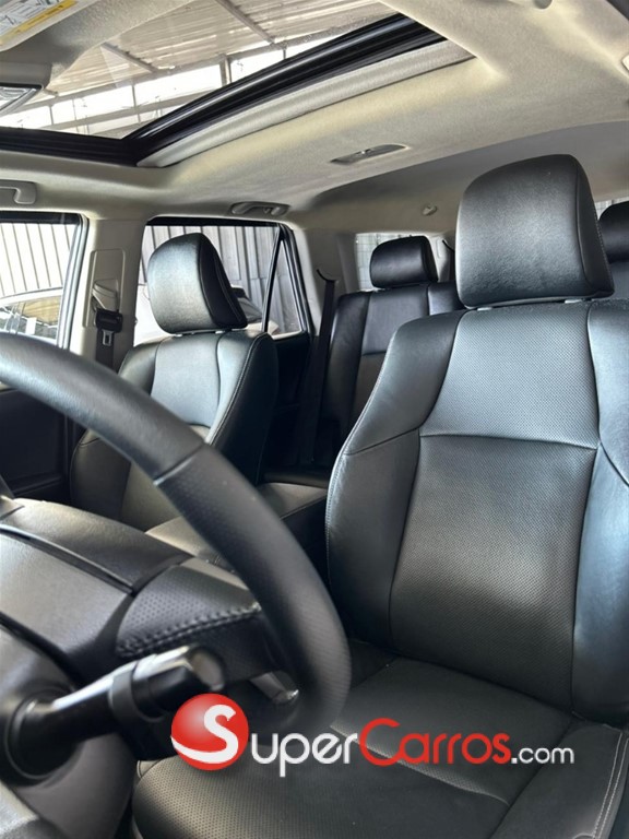 2020 Toyota 4 Runner Limited — foto 2 / 10