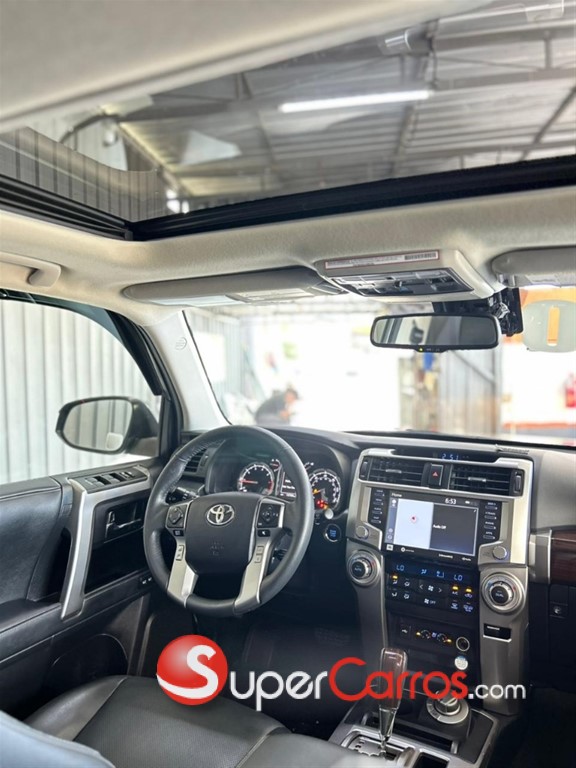 2020 Toyota 4 Runner Limited — foto 3 / 10