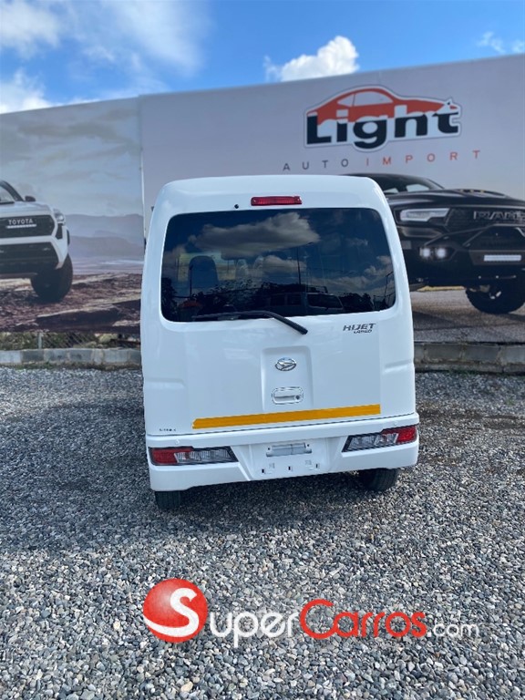 2020 Daihatsu Hijet — foto 9 / 12