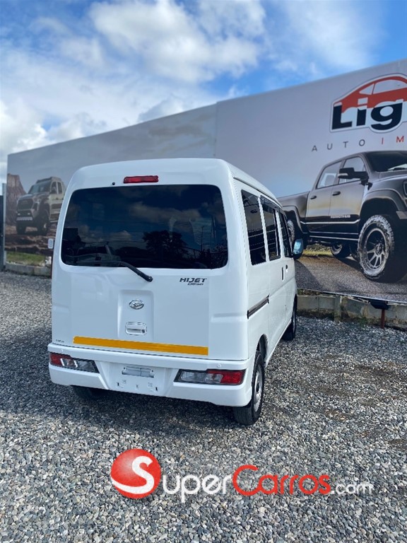 2020 Daihatsu Hijet — foto 12 / 12