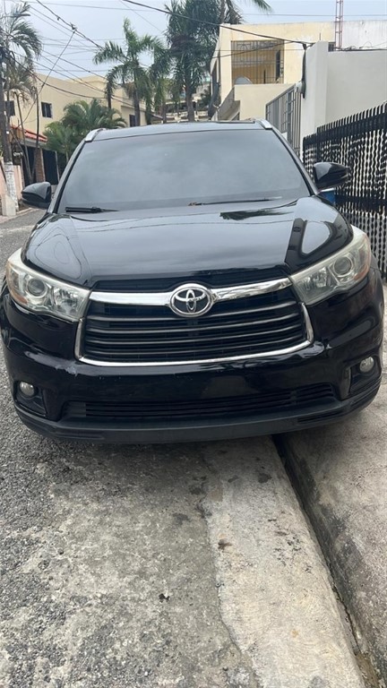 2015 Toyota Highlander XLE — foto 2 / 5