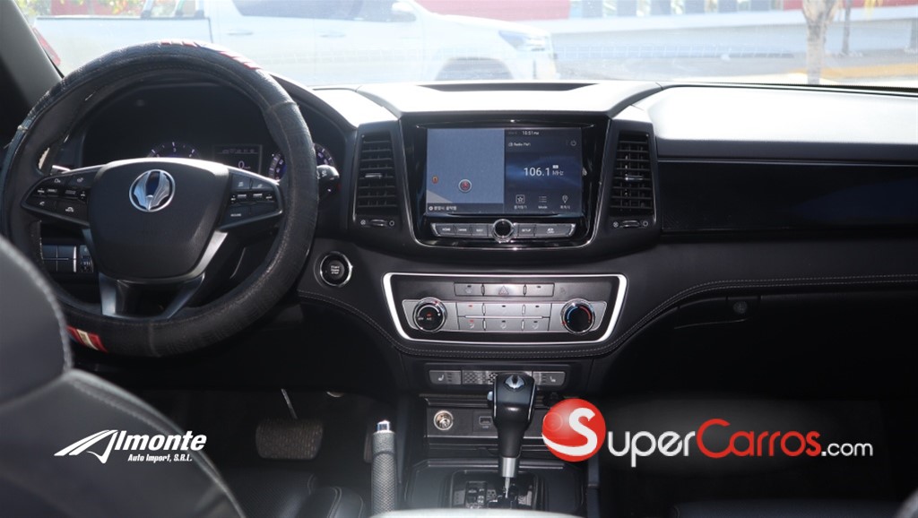 2020 KGM Rexton — foto 10 / 10