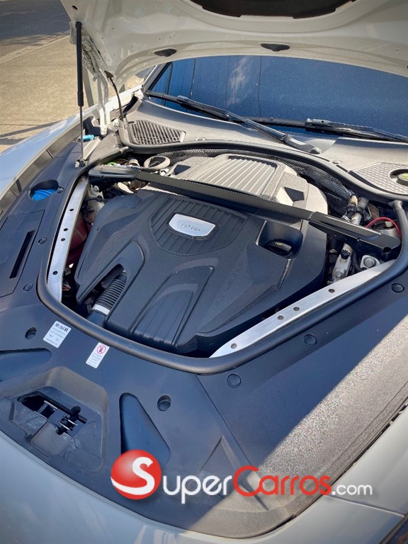 2018 Porsche Panamera — foto 12 / 12