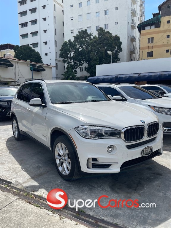 2016 BMW X 5 SDrive 35i — foto 2 / 8