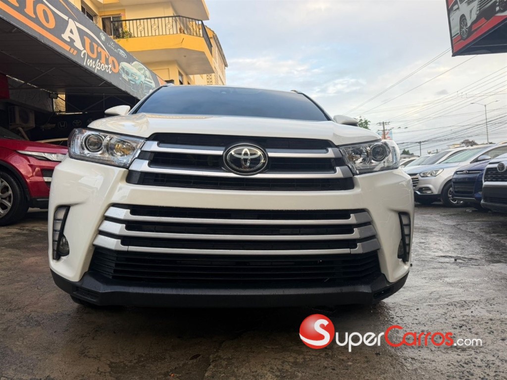 2014 Toyota Highlander Limited — foto 7 / 12