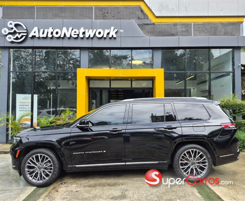 2021 Jeep Grand Cherokee L Summit Reserve — foto 6 / 12