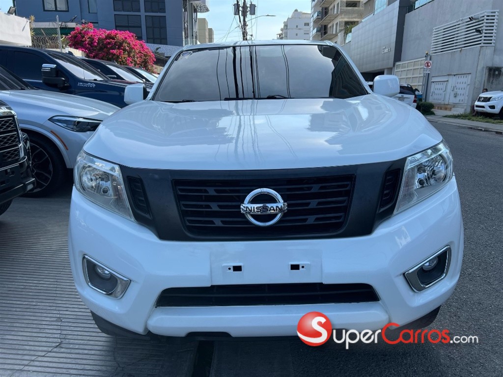 2021 Nissan Frontier NP300 — foto 2 / 11
