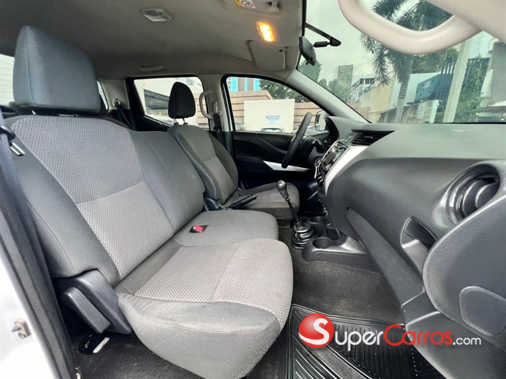 2021 Nissan Frontier NP300 — foto 9 / 11