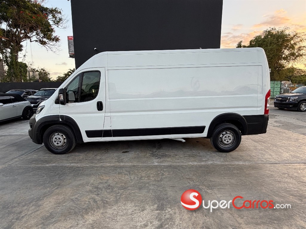 2017 Peugeot Boxer — foto 2 / 9