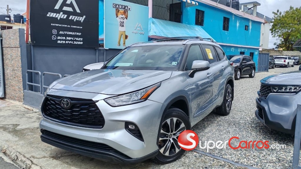 2021 Toyota Highlander XLE — foto 8 / 11