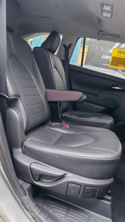 2021 Toyota Highlander XLE — foto 10 / 11