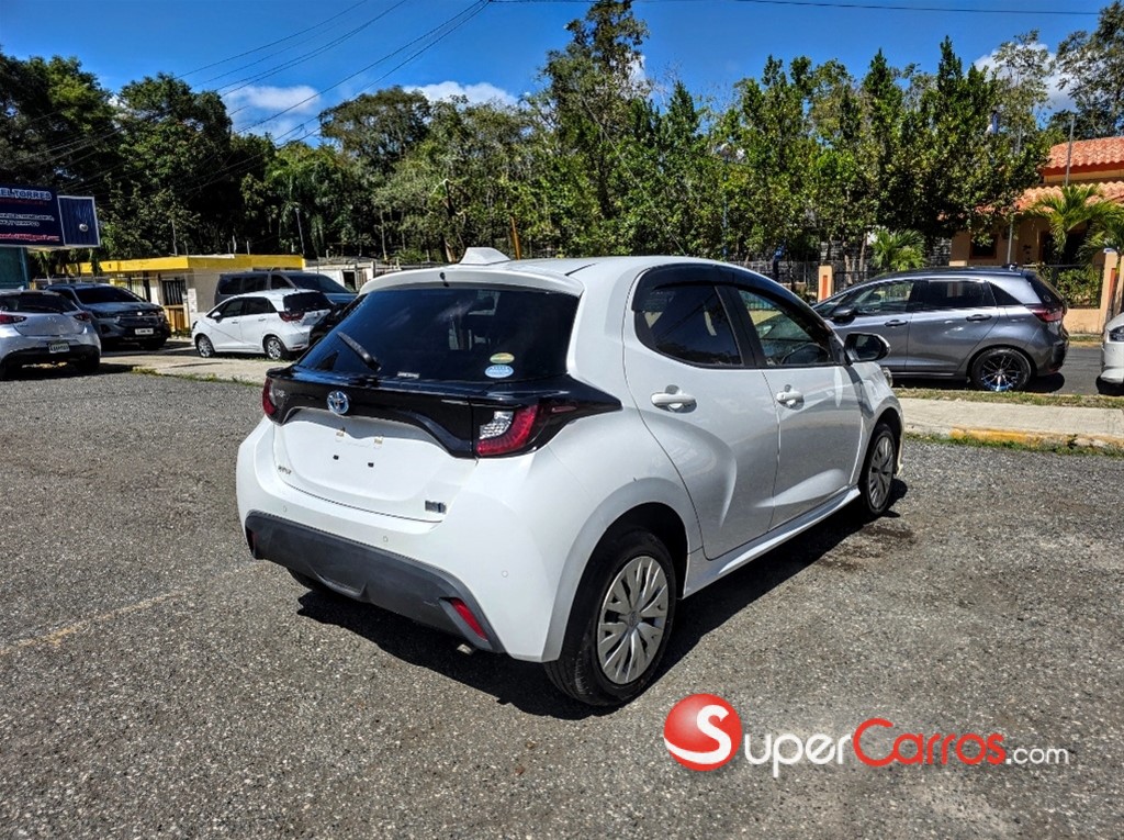 2021 Toyota Yaris — foto 10 / 11