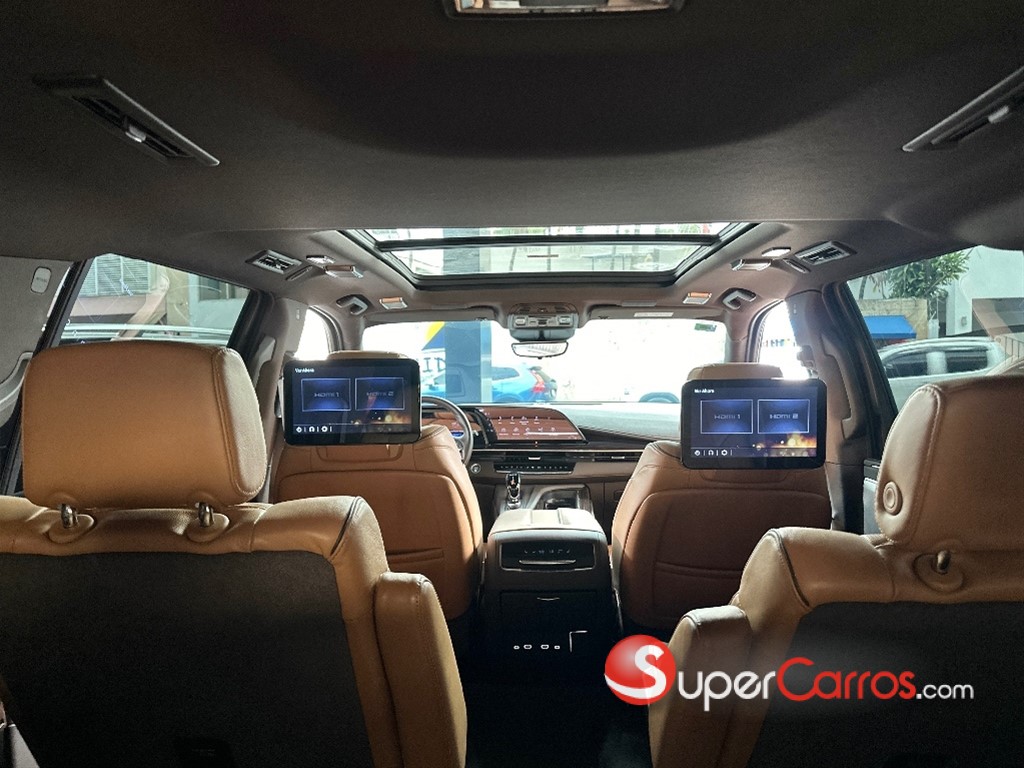 2023 Cadillac Escalade Premium Luxury Long — foto 10 / 12