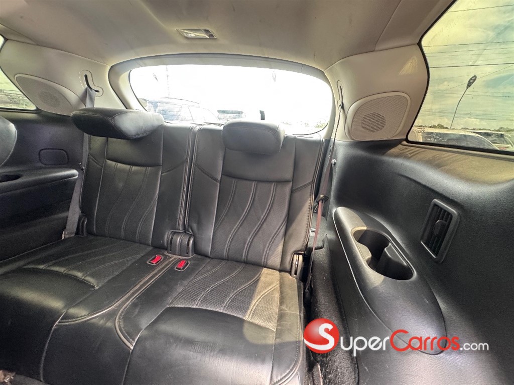 2013 Infiniti JX-35 — foto 9 / 10