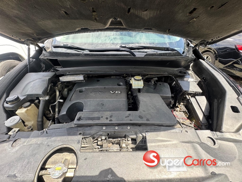 2013 Infiniti JX-35 — foto 10 / 10