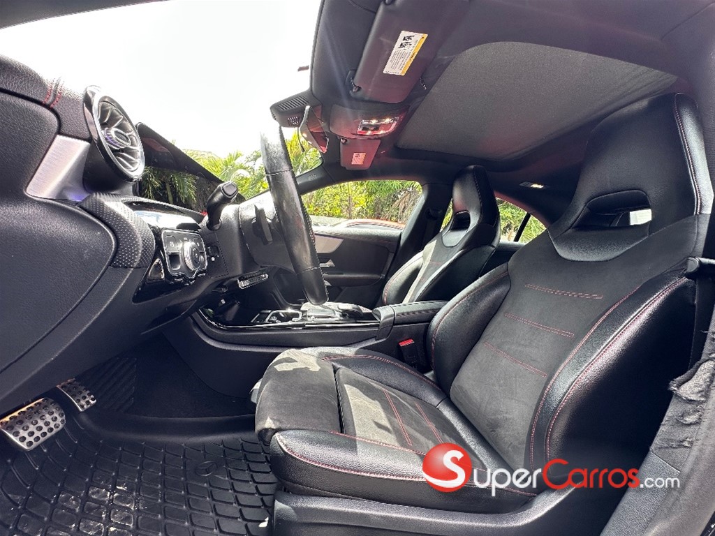 2021 Mercedes-Benz Clase CLA 250 — foto 7 / 9