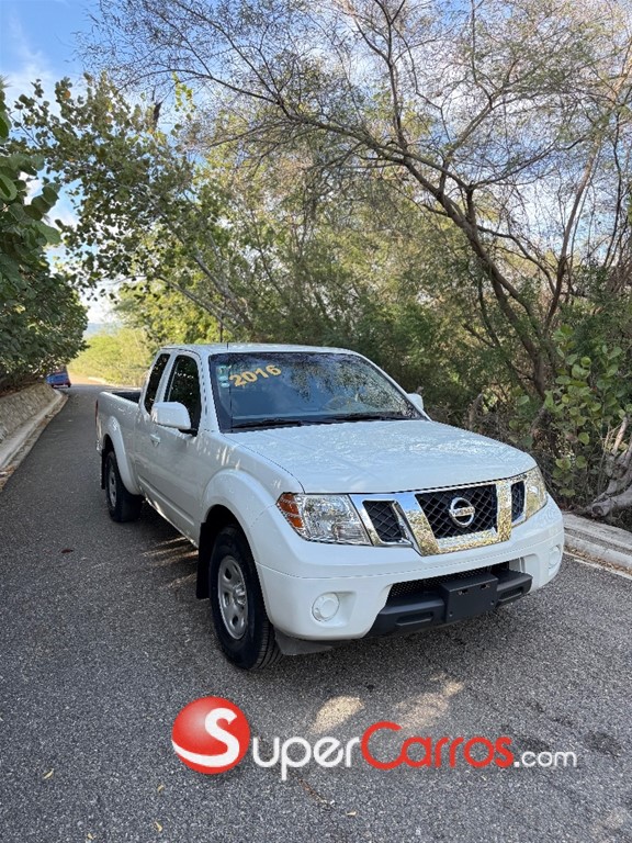2016 Nissan Frontier LE — foto 3 / 12