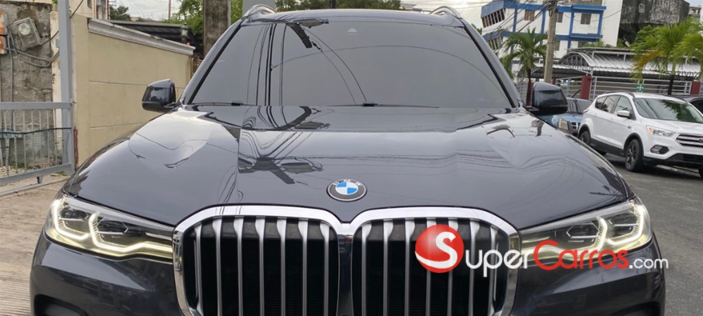 2019 BMW X 7 xDrive 40i Mpackage — foto 2 / 12