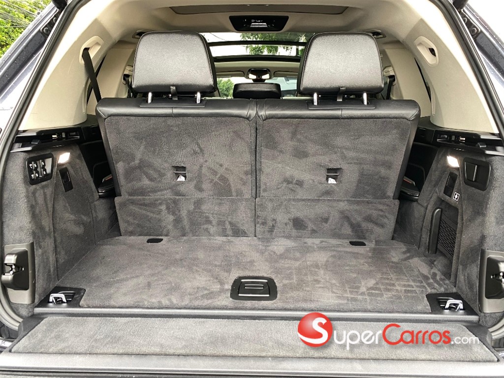 2019 BMW X 7 xDrive 40i Mpackage — foto 4 / 12