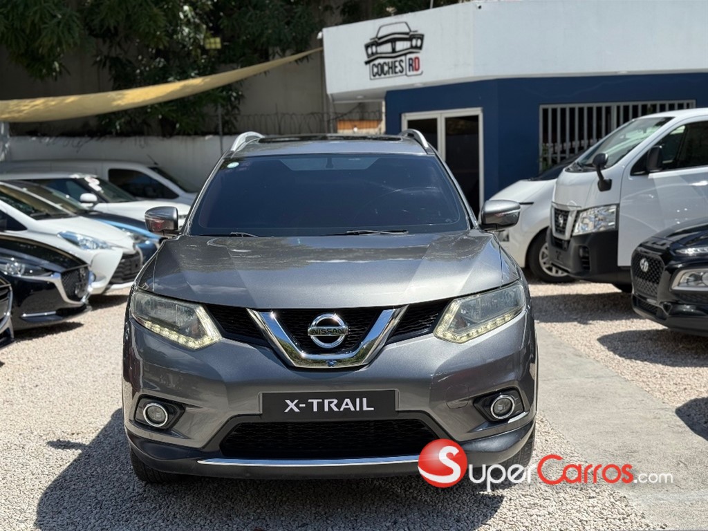 2016 Nissan X-Trail Exclusive — foto 2 / 12