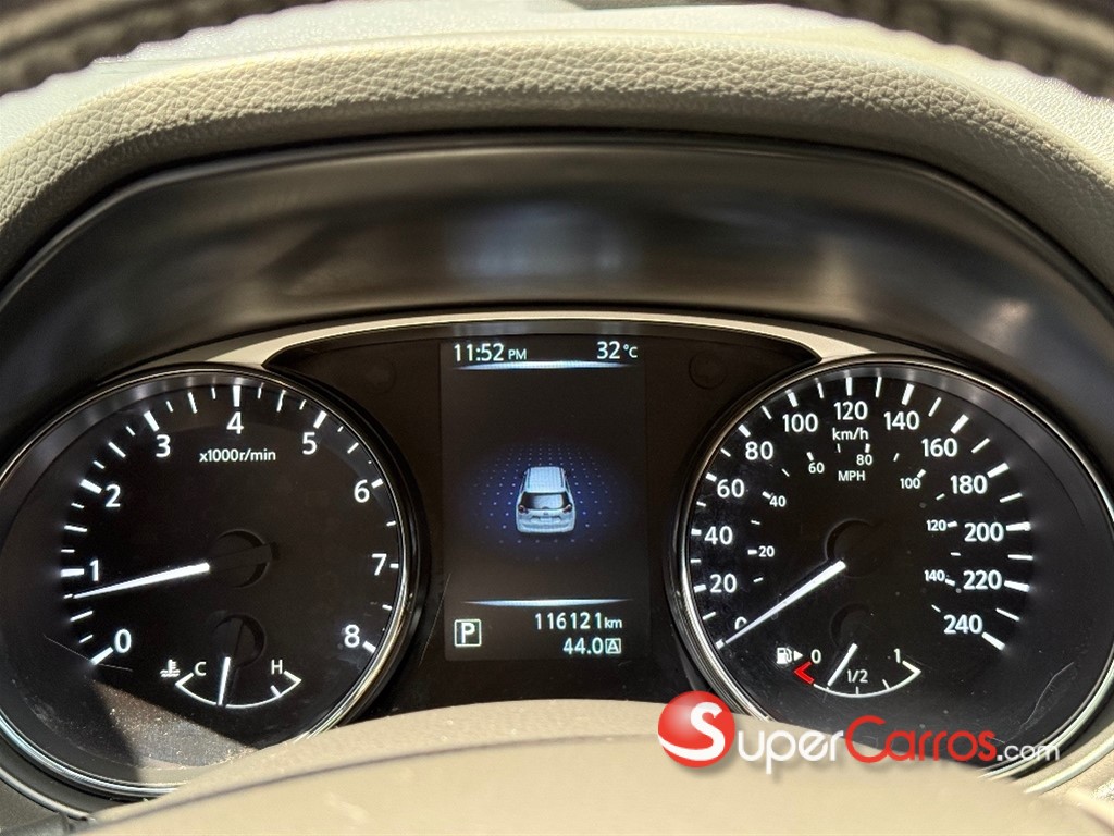 2016 Nissan X-Trail Exclusive — foto 6 / 12