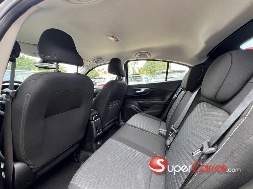 2025 Fiat Fastback Audace — foto 2 / 10