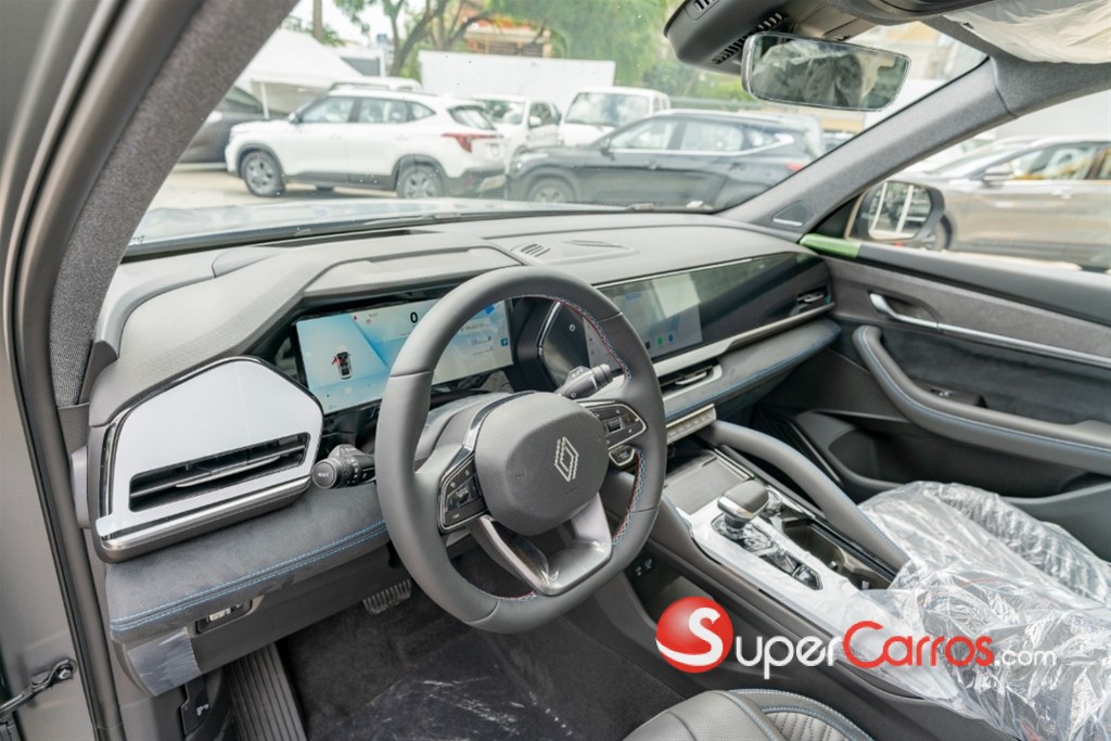 2026 Renault Koleos Full Hybrid E-tech — foto 3 / 9