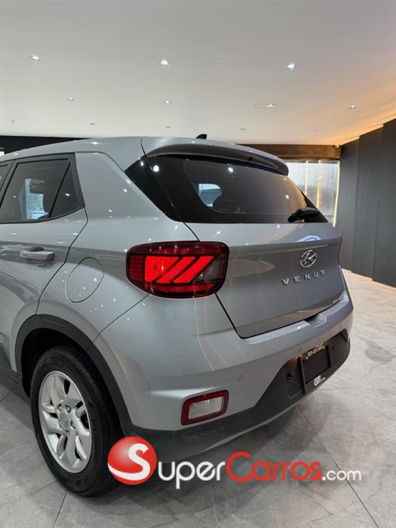2020 Hyundai Venue — foto 2 / 8