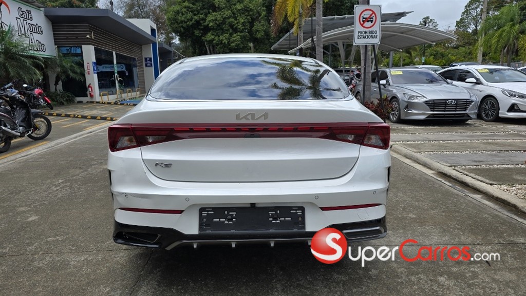 2022 Kia K-5 — foto 8 / 12