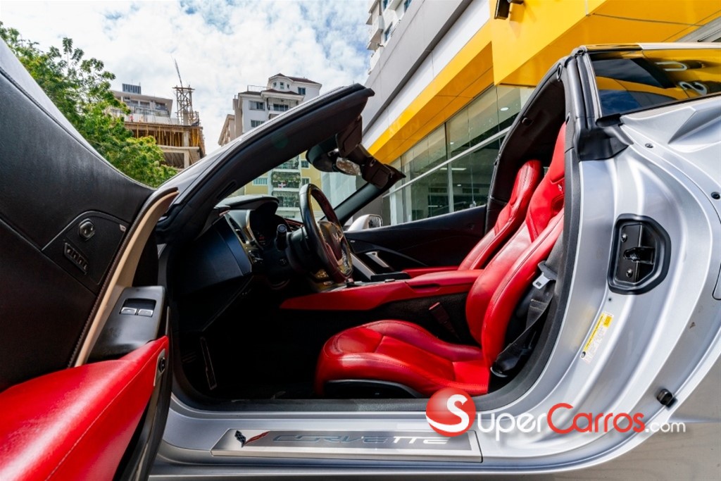 2016 Chevrolet Corvette — foto 4 / 11