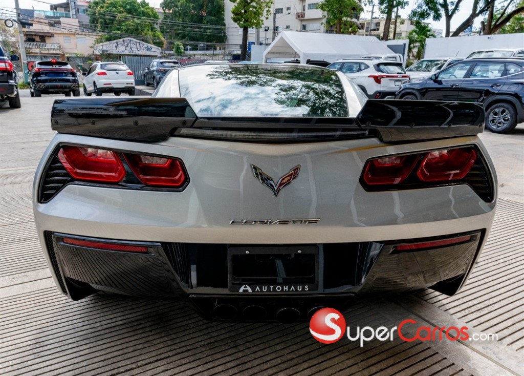 2016 Chevrolet Corvette — foto 9 / 11