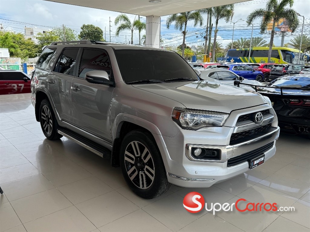2019 Toyota 4 Runner Limited — foto 3 / 12