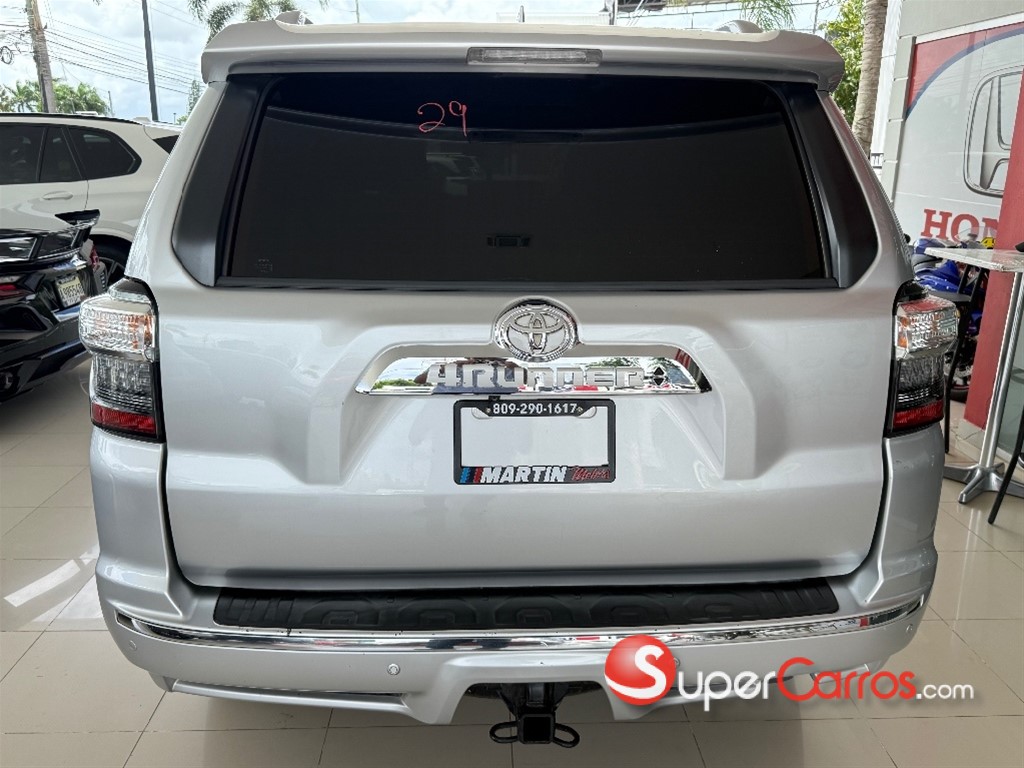 2019 Toyota 4 Runner Limited — foto 5 / 12