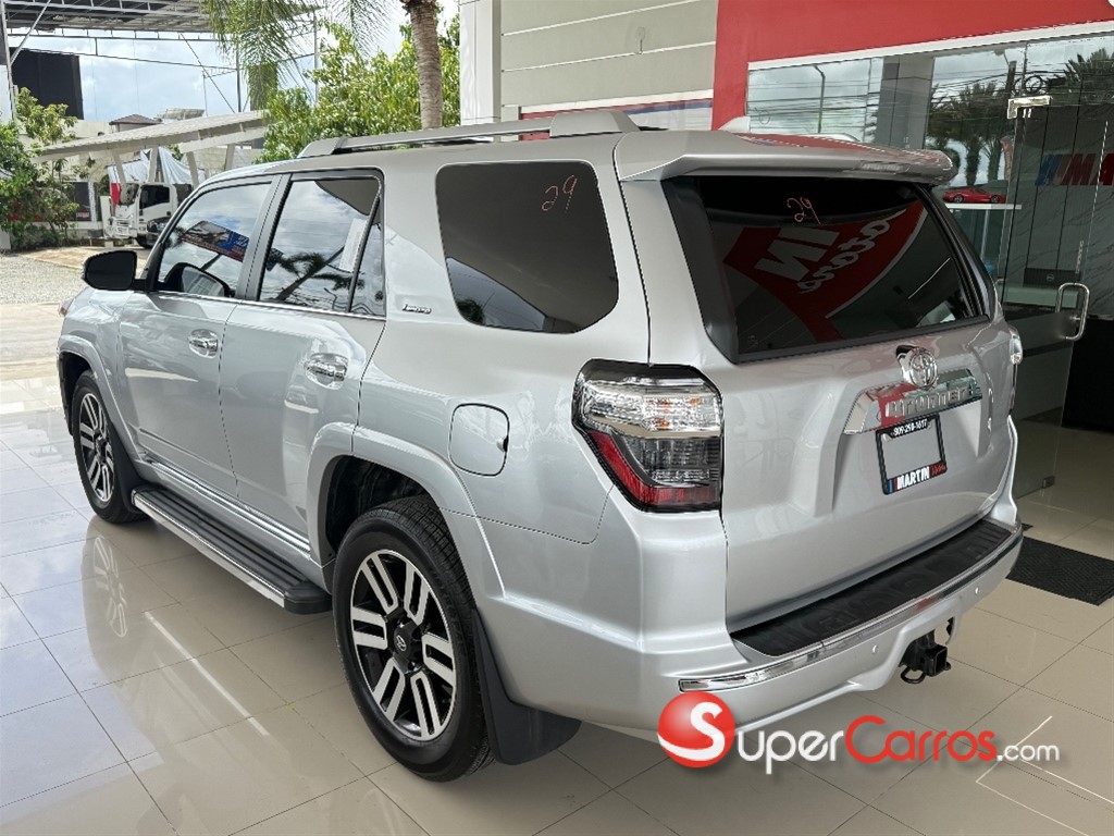 2019 Toyota 4 Runner Limited — foto 6 / 12