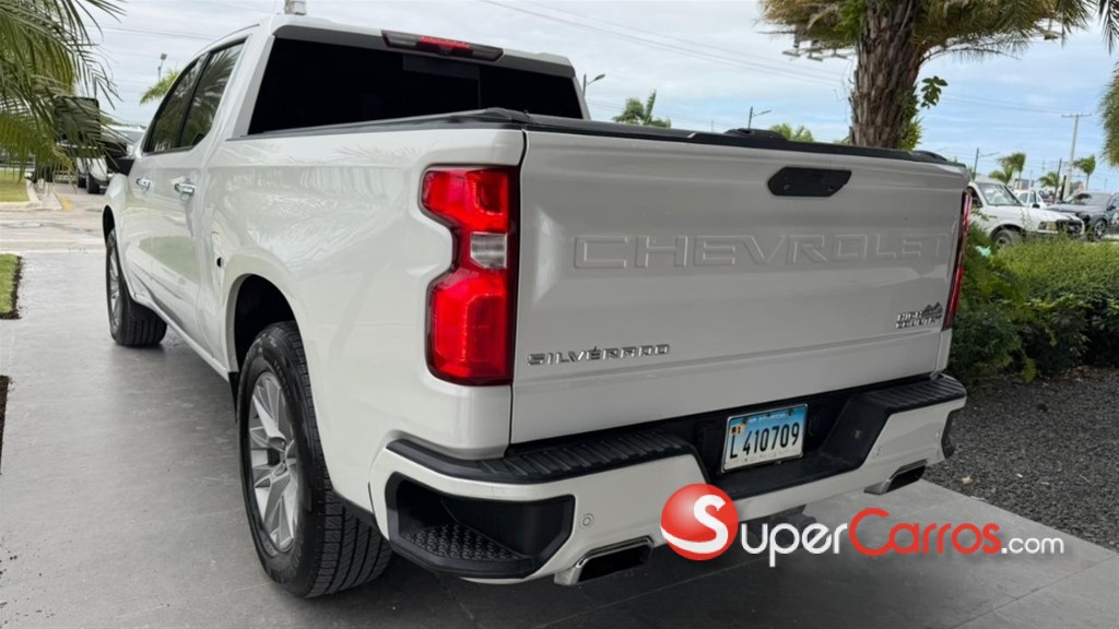 2020 Chevrolet Silverado High Country — foto 4 / 6