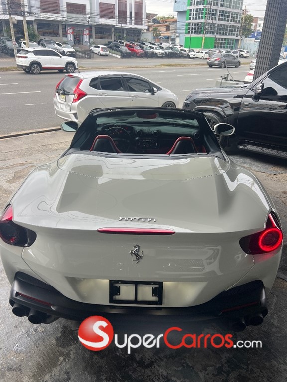 2020 Ferrari Portofino — foto 10 / 11