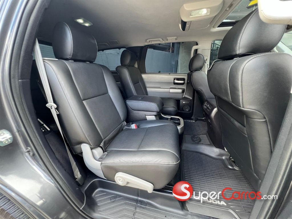 2018 Toyota Sequoia Platinium — foto 6 / 10