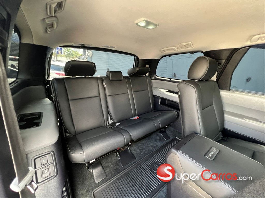 2018 Toyota Sequoia Platinium — foto 7 / 10