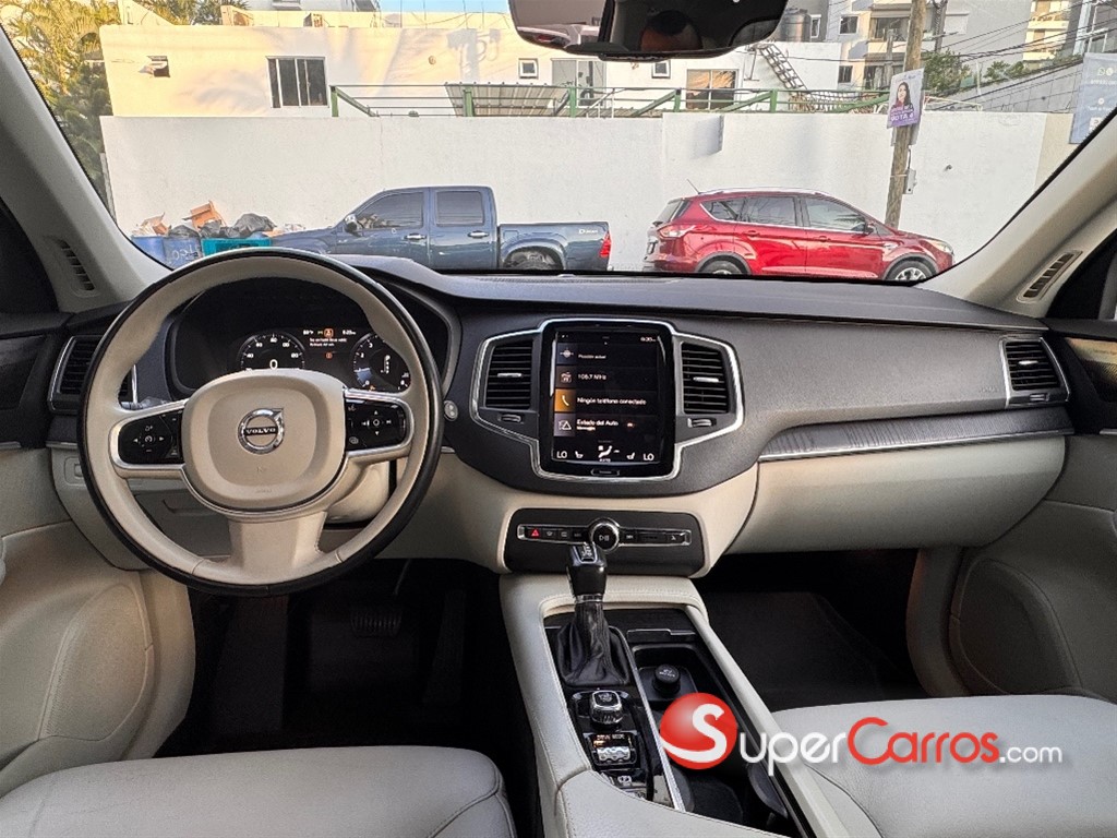 2020 Volvo XC90 — foto 6 / 7