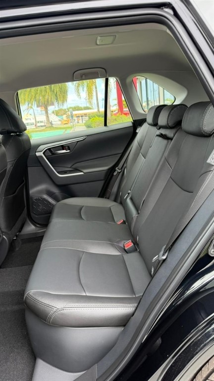 2026 Toyota RAV4 Hybrid TSS — foto 3 / 7