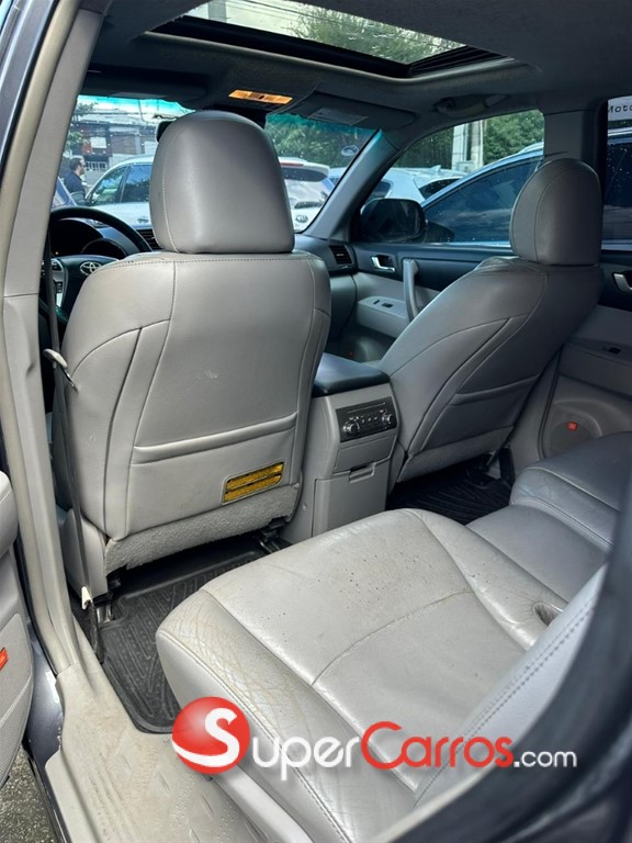 2012 Toyota Highlander — foto 7 / 8