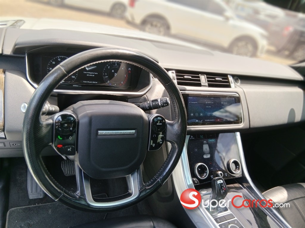 2018 Land Rover Range Rover HSE — foto 9 / 10