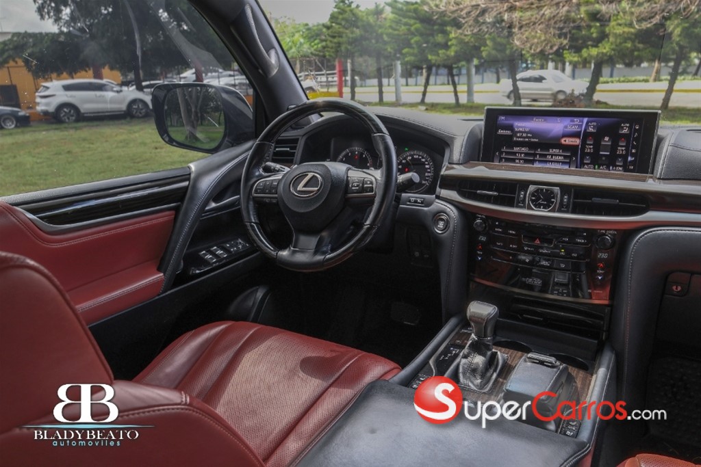 2020 Lexus LX 570 — foto 4 / 12
