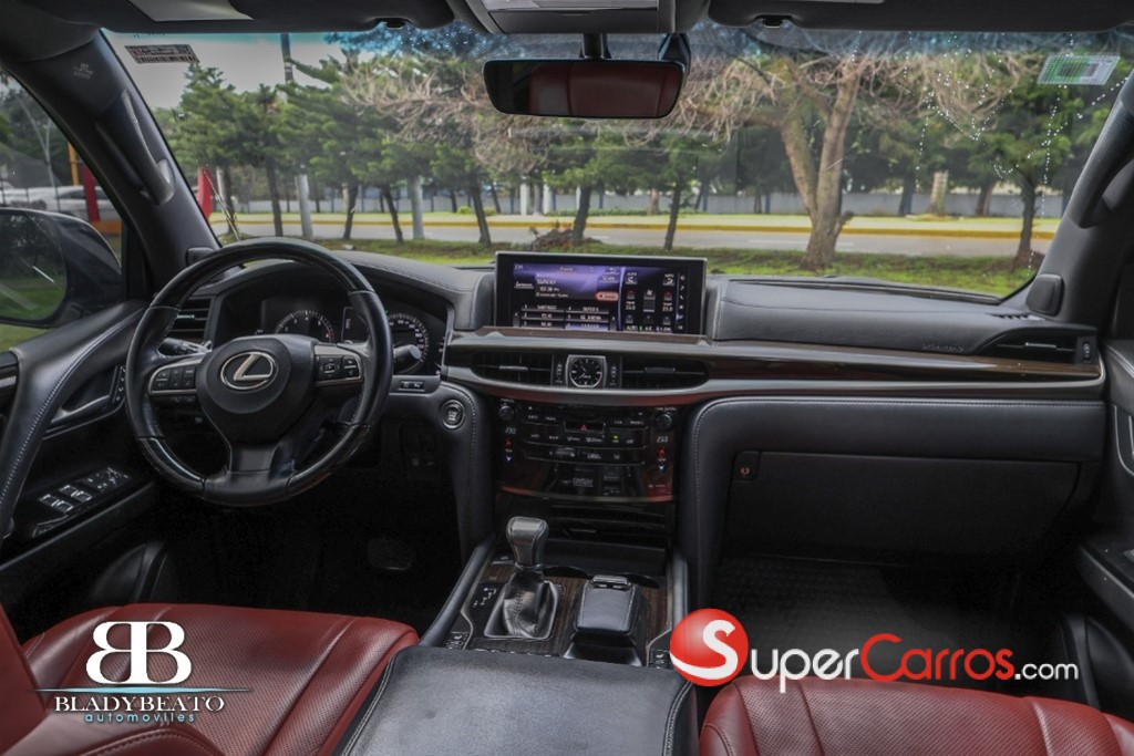 2020 Lexus LX 570 — foto 5 / 12
