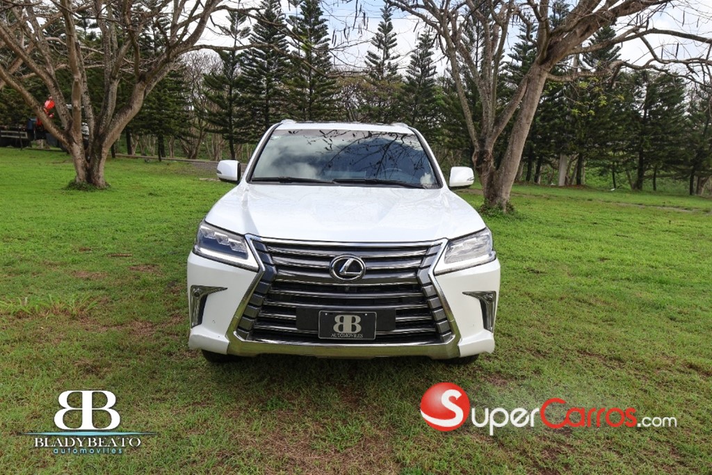 2020 Lexus LX 570 — foto 11 / 12