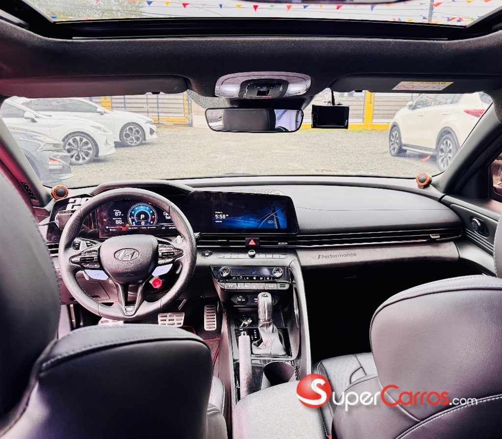 2022 Hyundai Avante N Line — foto 7 / 11