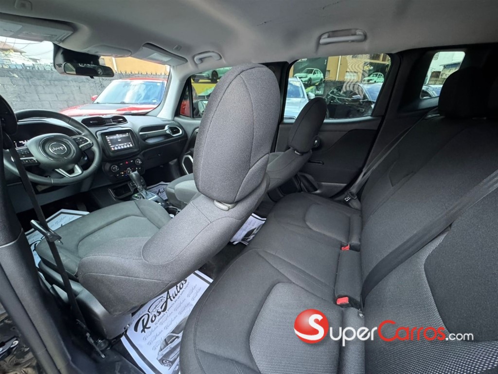 2019 Jeep Renegade Sport — foto 8 / 10