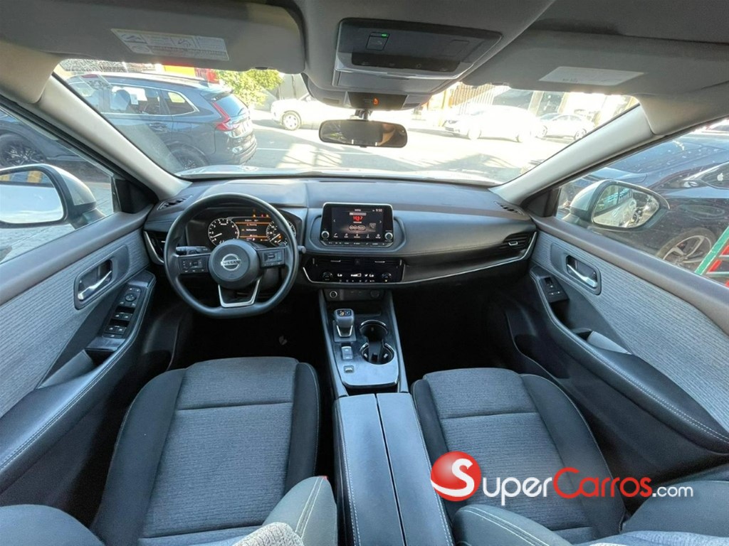 2021 Nissan Rogue SV — foto 5 / 8