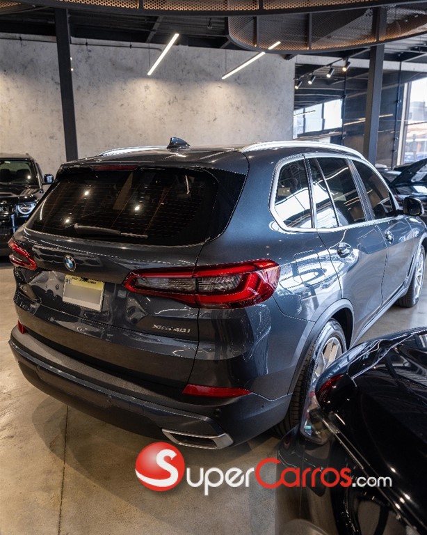 2019 BMW X 5 40i — foto 3 / 12