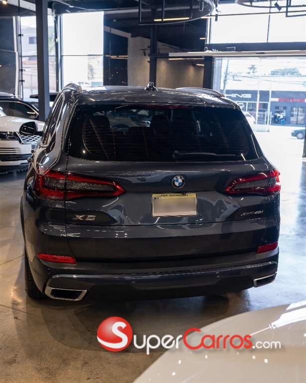 2019 BMW X 5 40i — foto 4 / 12
